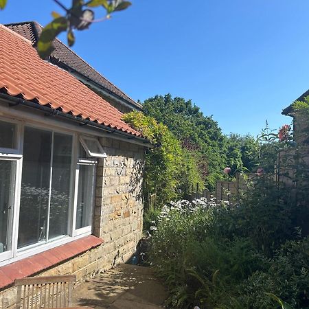 Burnbrae Villa Sleights Екстериор снимка