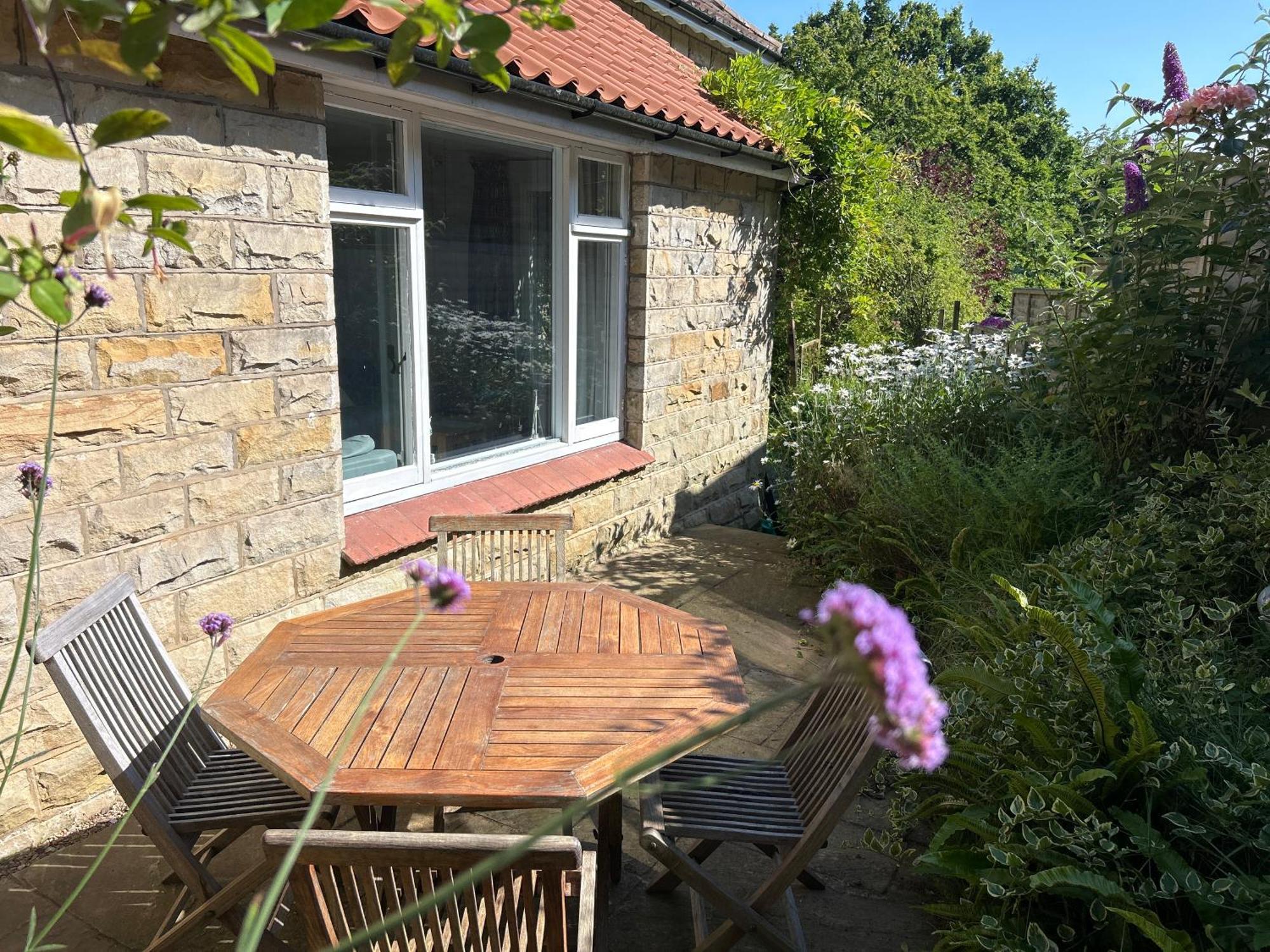 Burnbrae Villa Sleights Екстериор снимка